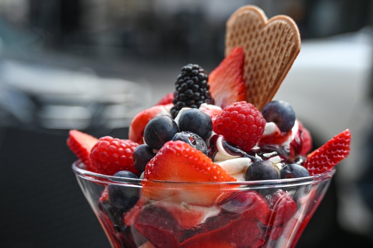 Ice cream sundae with fresh berries